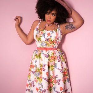 White floral ingenue xs vixen by micheline Pitt